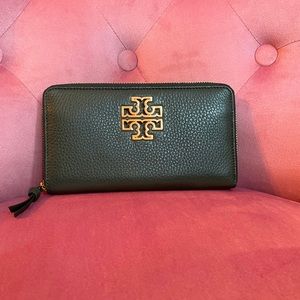 Tory Burch Continental Zip Wallet